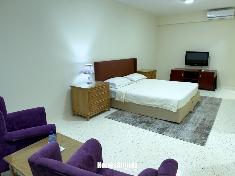Hotel Ritz Sumbe - Image 8